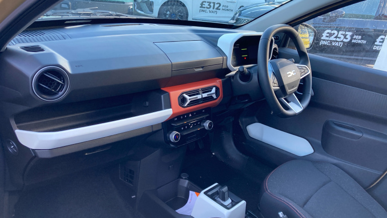 Dacia Spring 27kWh Expression 65 48kW 5dr Auto Electric Hatchback